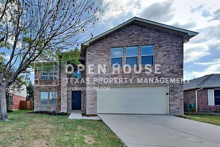 2524 Red Oak Dr - Photo 2 of 27