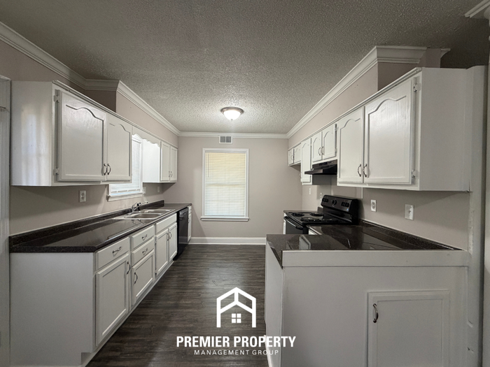 3875 Earlynn Dr - Photo 6 of 22