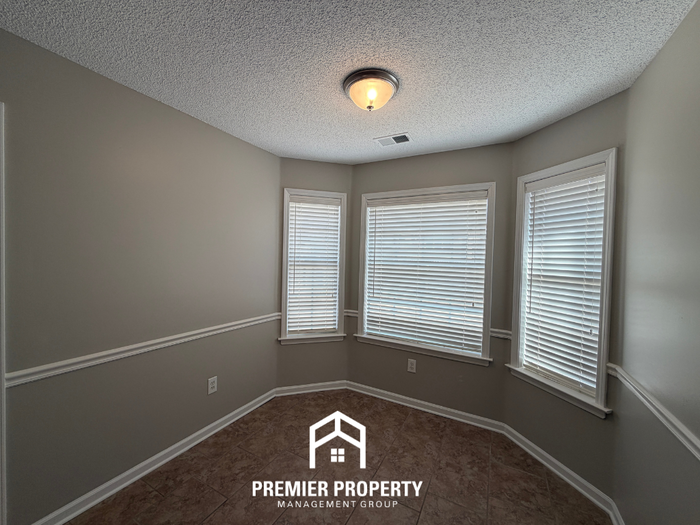 70 Winding Creek Dr - Photo 5 of 20