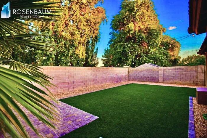 14951 N 145th Ave - Photo 5 of 36