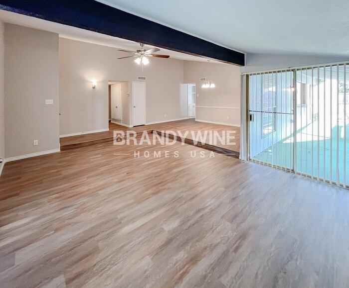 4426 Mint Dr - Photo 3 of 27