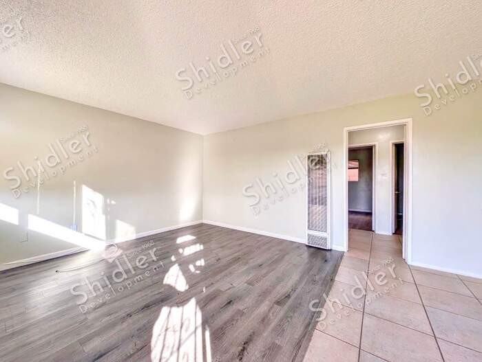 259 E 49th St #3 - Photo 2 of 18