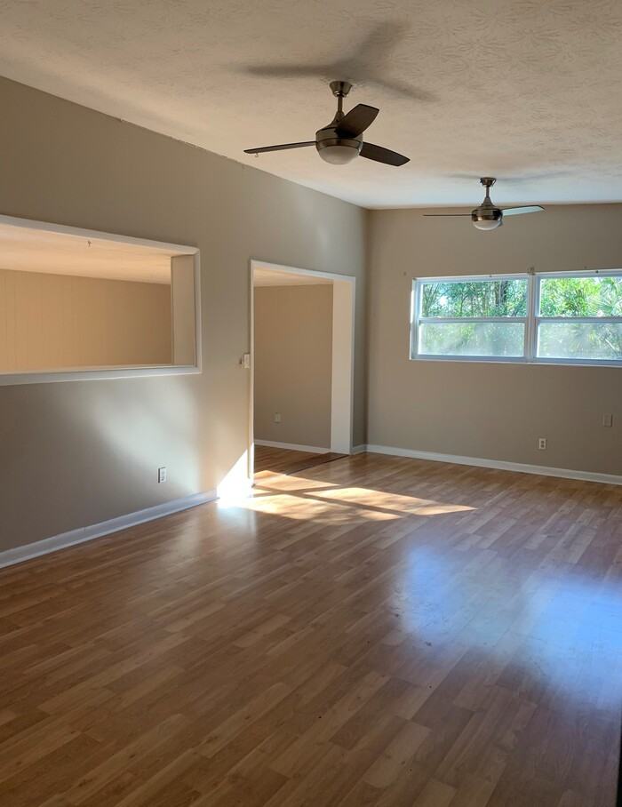 7770 Arble Dr - Photo 3 of 25