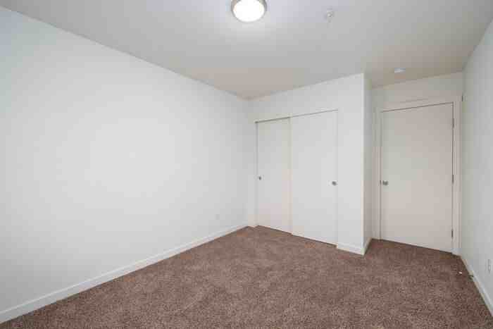10740 Ne Wygant St #12 - Photo 5 of 24