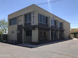 featured image of 4614 N 7th St