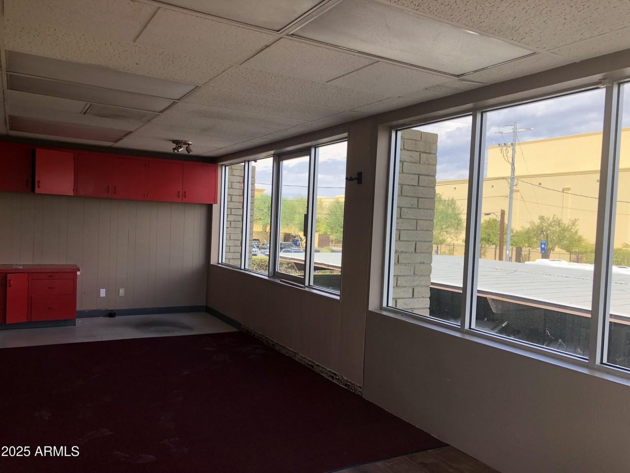 4614 N 7th St - Photo 3 of 12