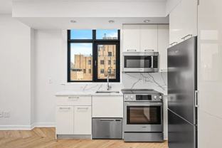49 E 34th St #12B - Photo 1 of 1