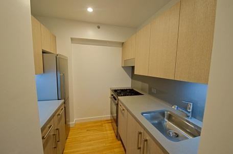 W 15th St #212 - Photo 2 of 7