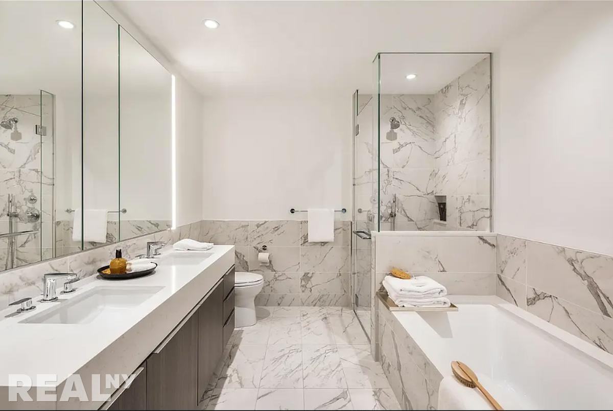 W 61st St #827 - Photo 6 of 14