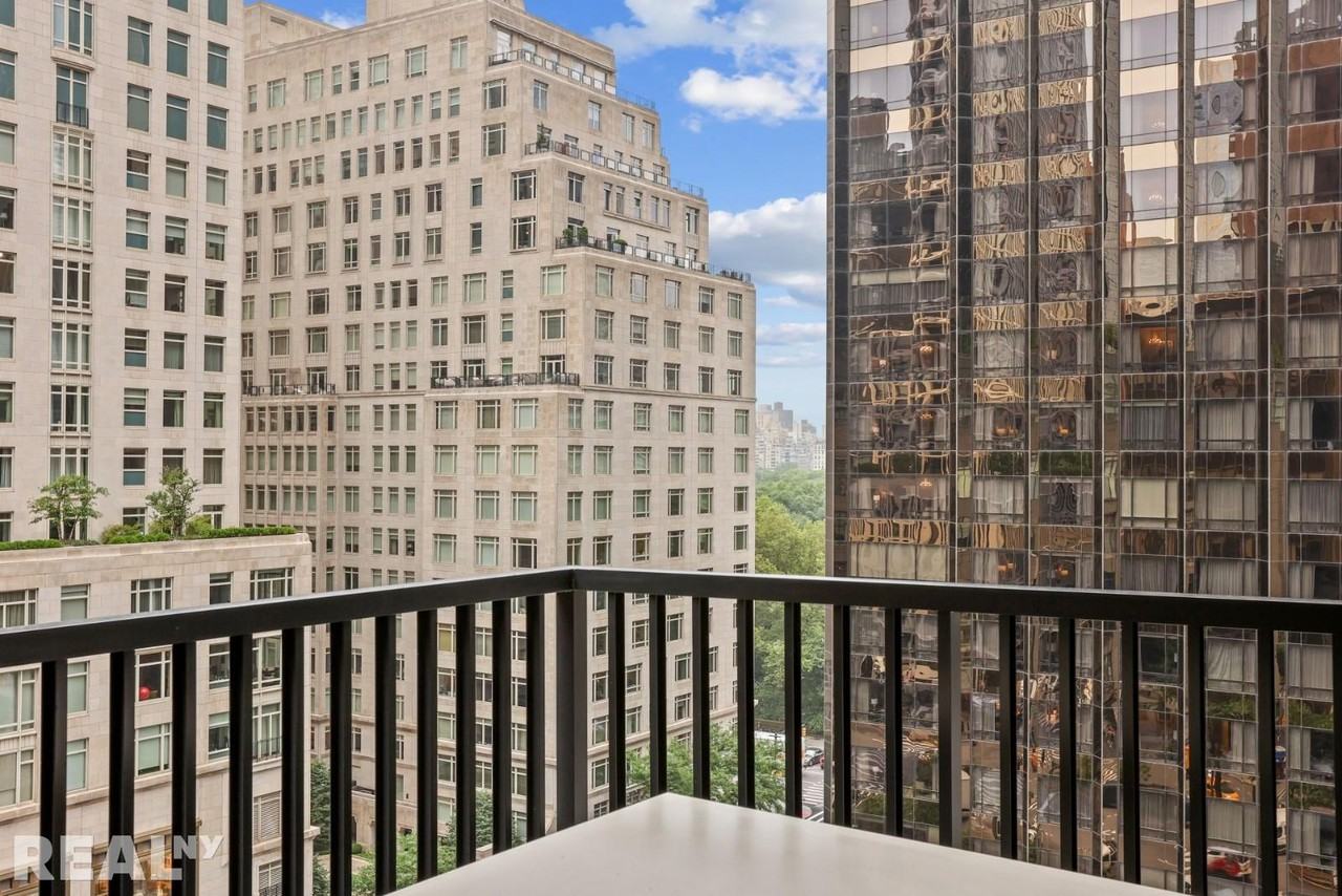 W 60th St #25E - Photo 5 of 16