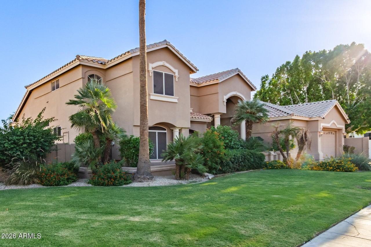 3013 E Rockledge Rd - Photo 4 of 47