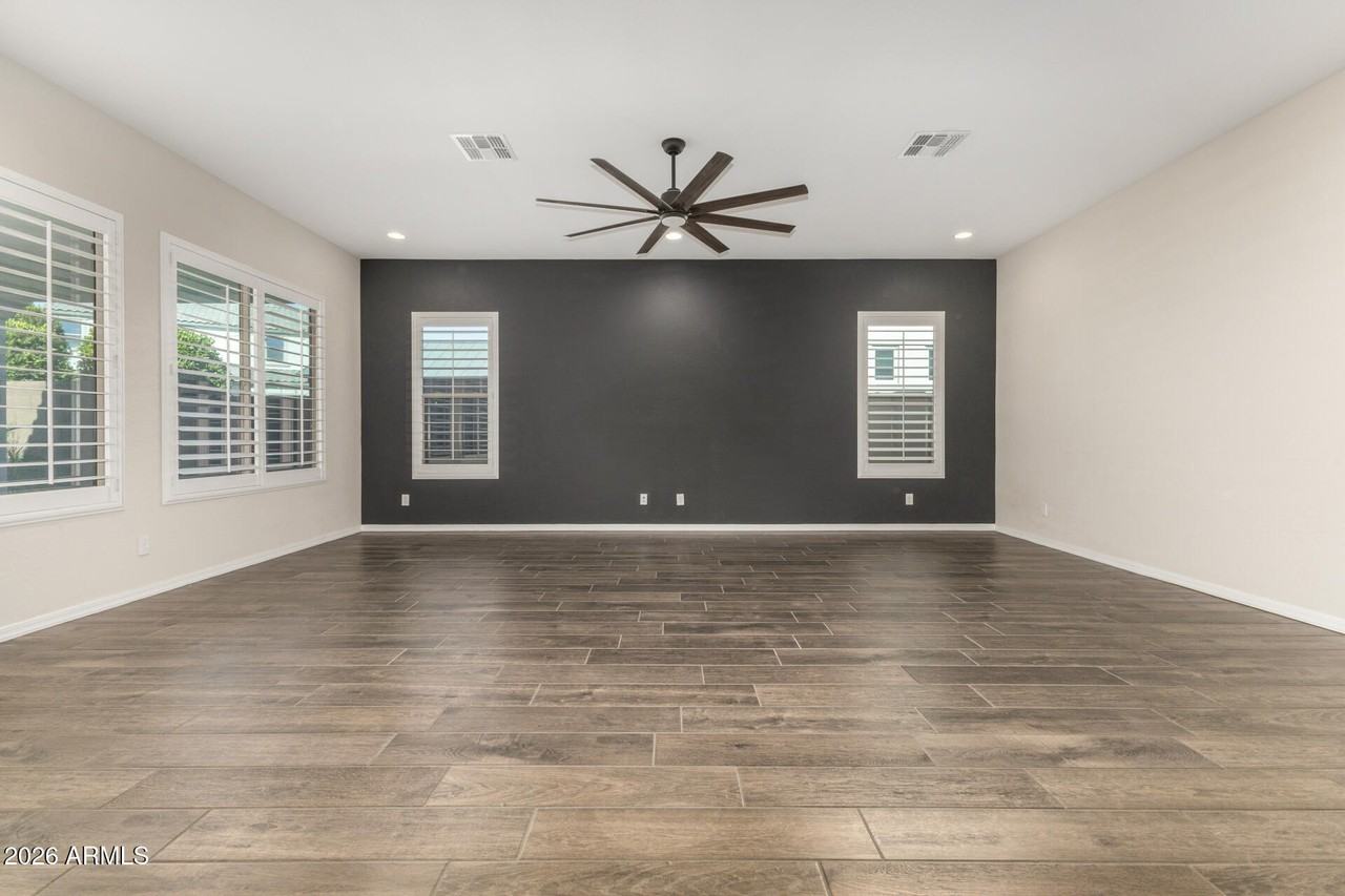 22848 N 98th Dr - Photo 6 of 36