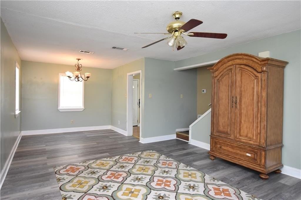 57346 Maple Ave - Photo 4 of 12