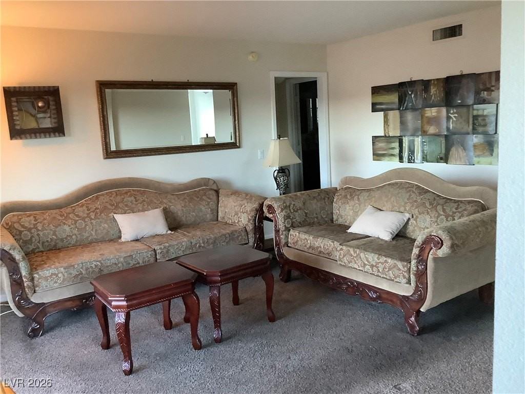 682 Oakmont Ave #1502 - Photo 2 of 23