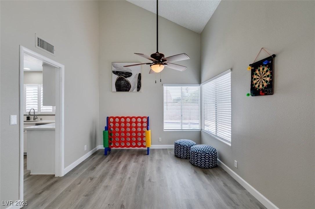 6585 Minton Ct - Photo 3 of 20