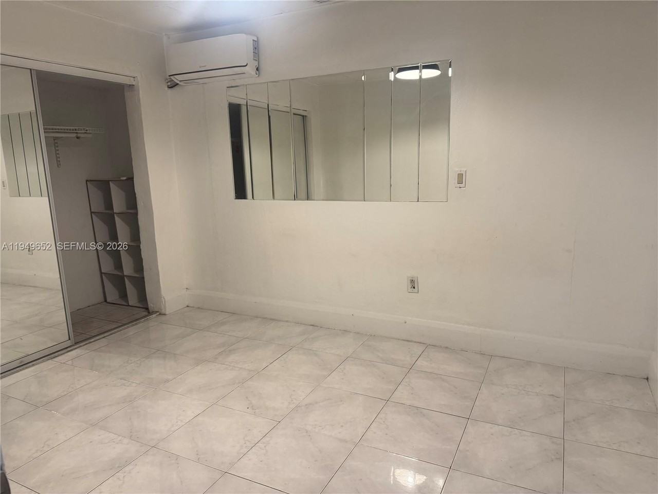 1629 Sw 10th St #1 - Photo 7 of 10