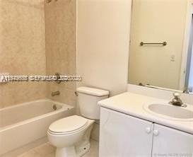 17830 Nw 73rd Ave #102-22 - Photo 5 of 8