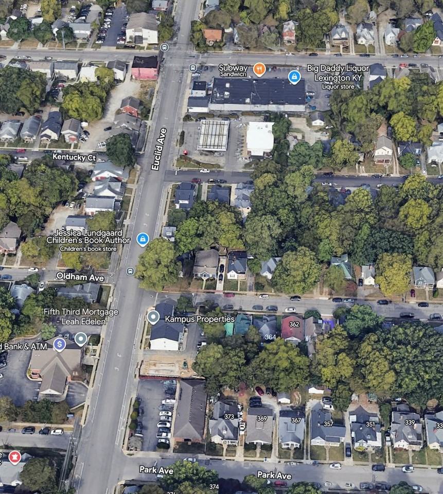 362 Oldham Ave - Photo 6 of 50