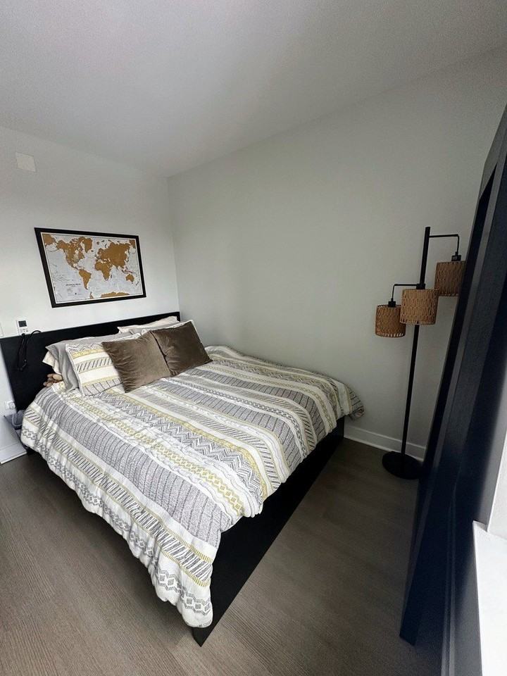 2806 N Leavitt St Unit 102 #102 - Photo 5 of 11