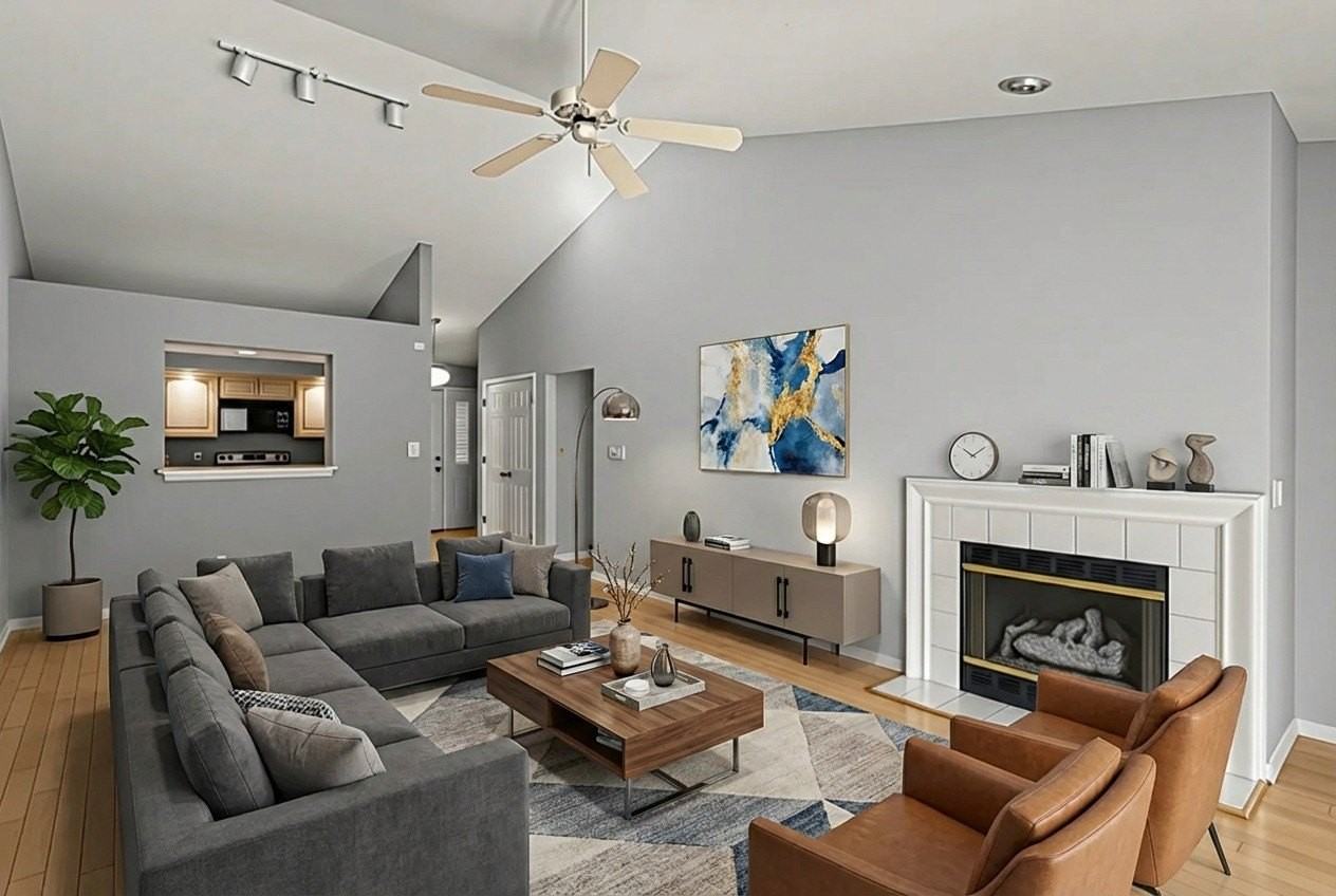 2410 Stillwater Dr - Photo 2 of 33