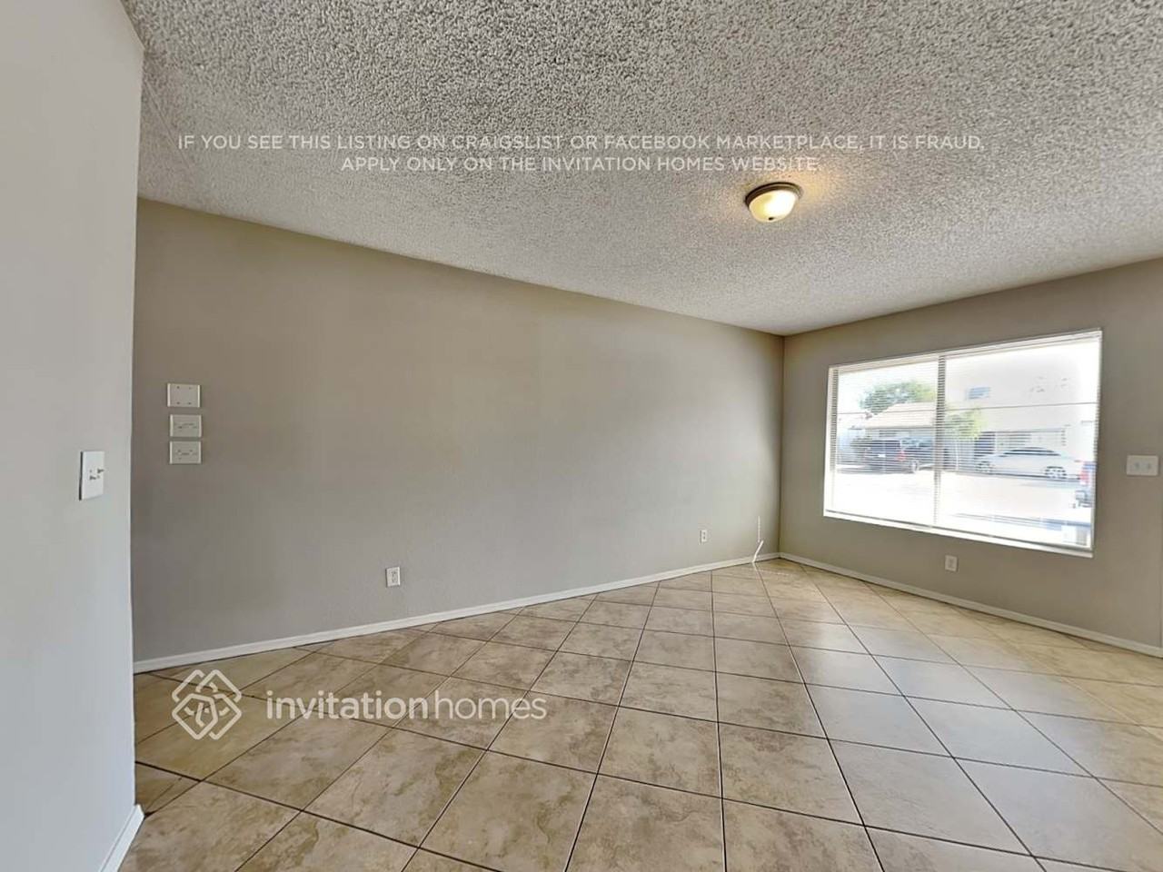 618 N 69th Ave - Photo 5 of 18