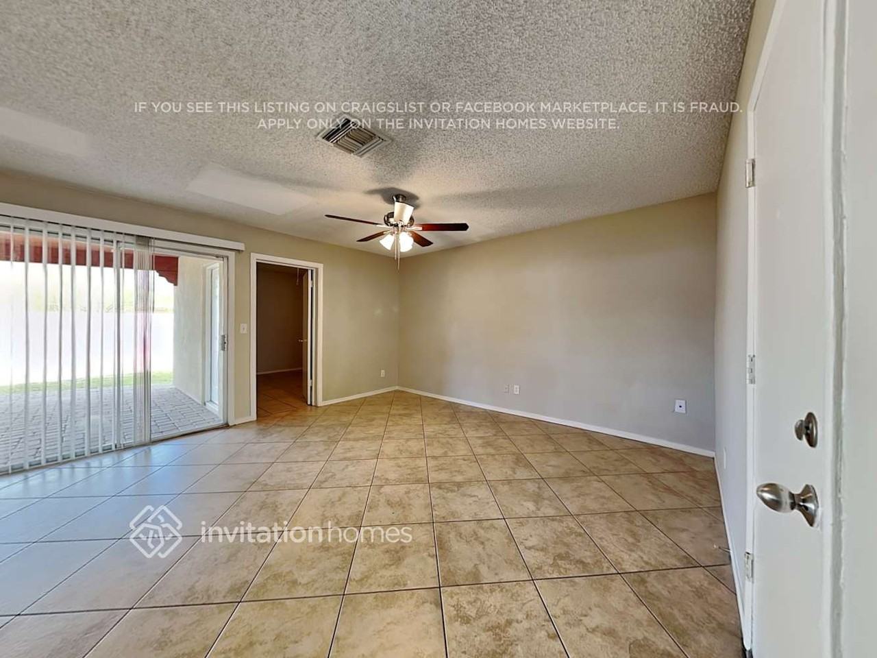 618 N 69th Ave - Photo 6 of 18