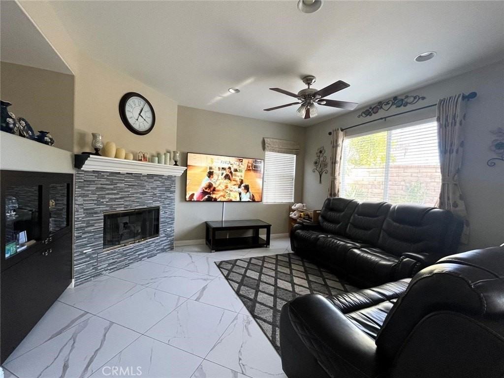 24336 Caladium Pl - Photo 3 of 17