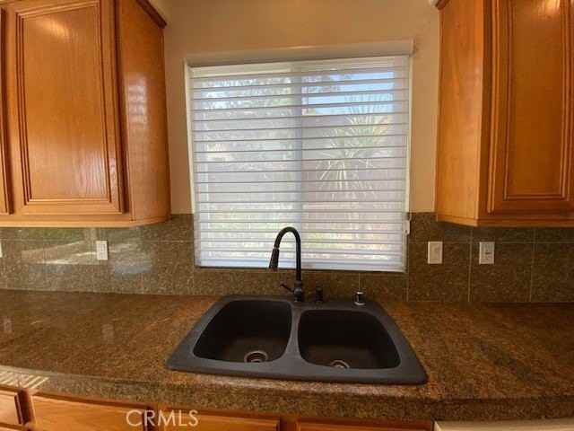 41433 Temeku Dr - Photo 5 of 50