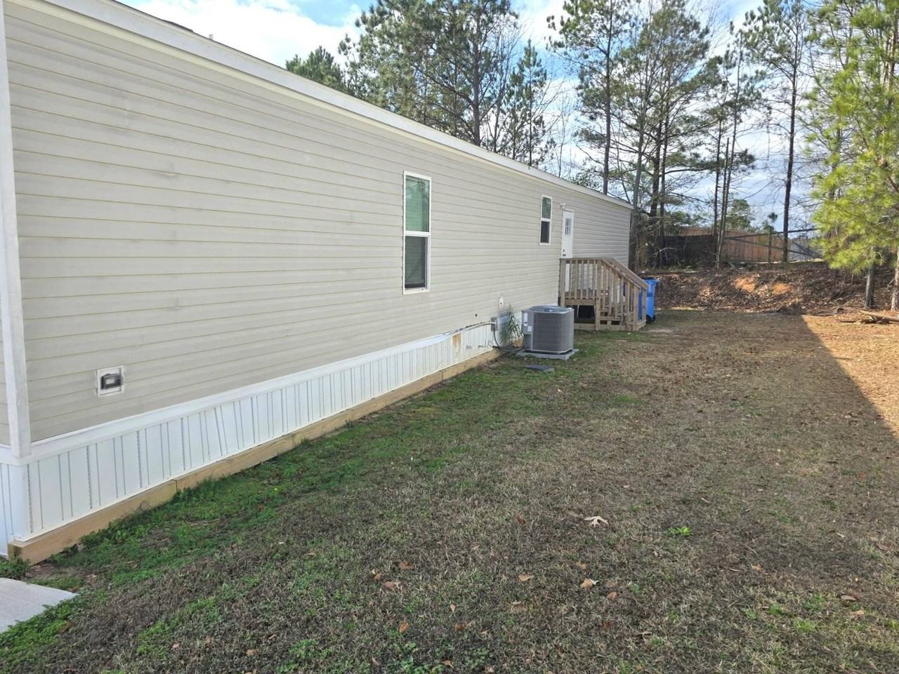 2524 Redoubt Cir - Photo 2 of 7