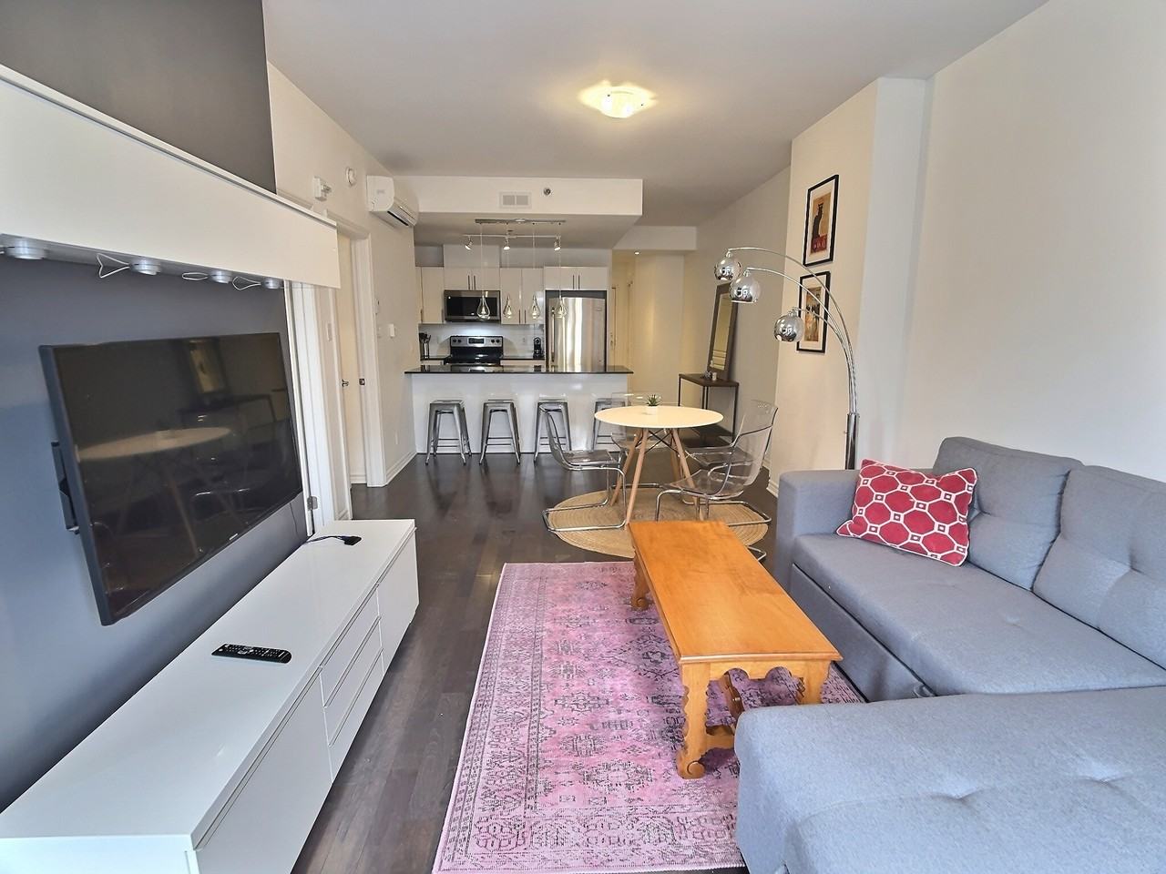 3456 Avenue du Parc #201 - Photo 3 of 15