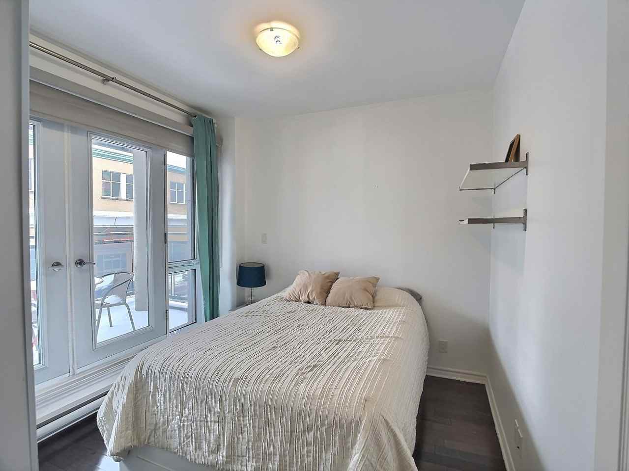 3456 Avenue du Parc #201 - Photo 6 of 15