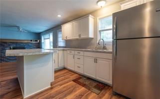 featured image of 2 Raymond St