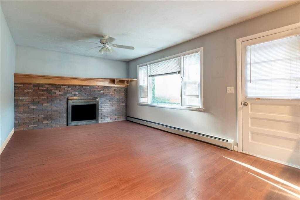 2 Raymond St - Photo 2 of 15