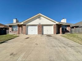 featured image of 2320 Wildewood Dr