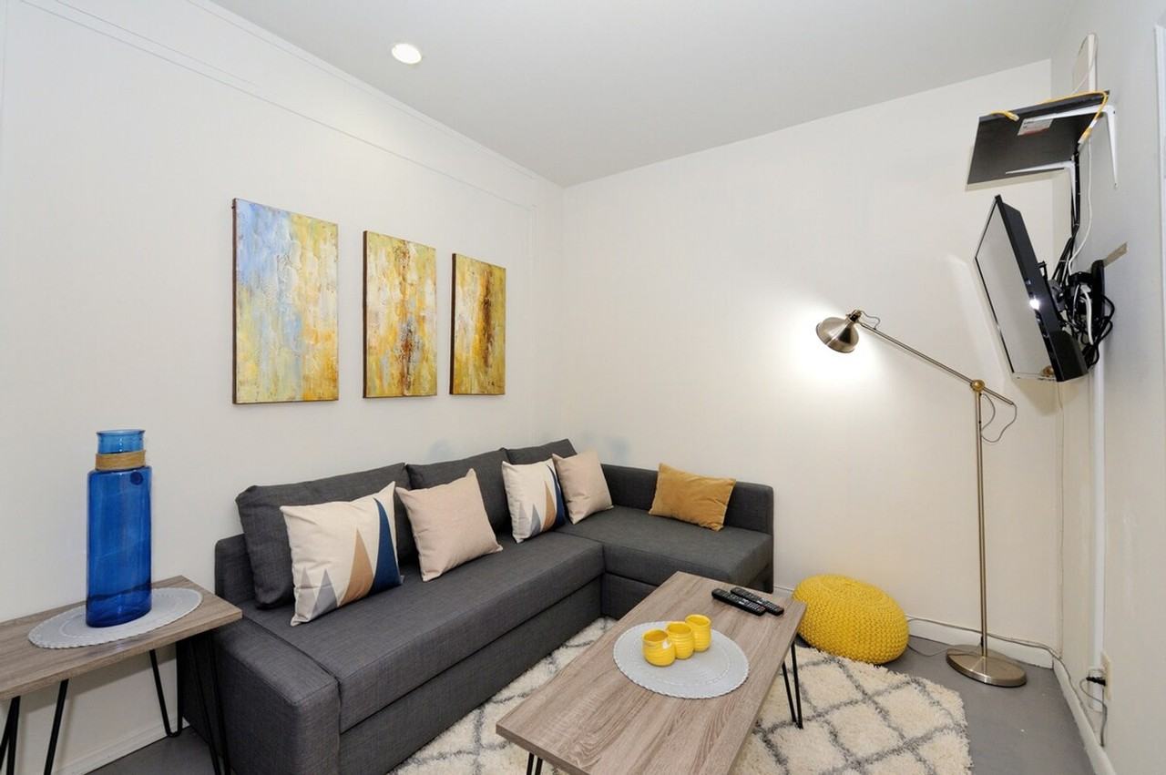 478 9th Ave #1323904P - Photo 4 of 26