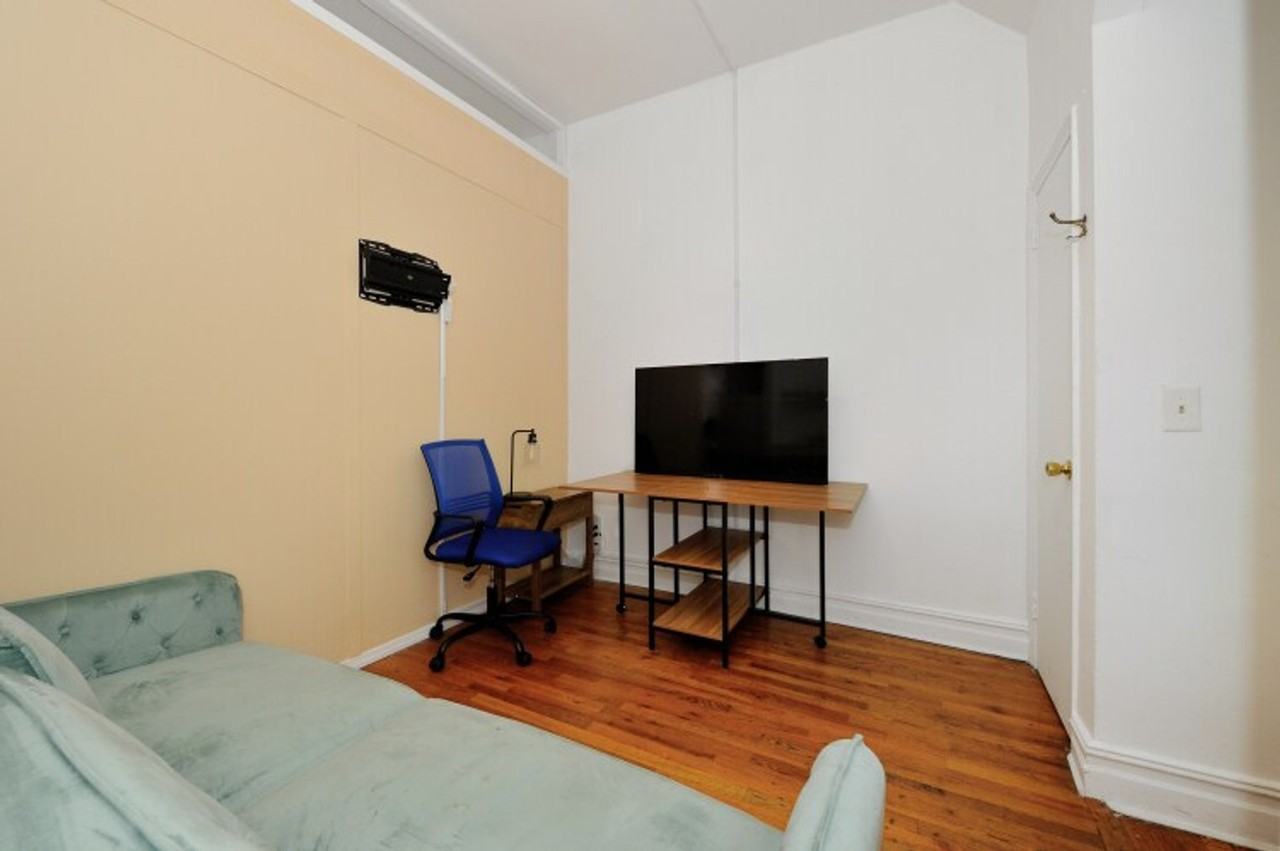 649 9th Ave #1323949P - Photo 3 of 22