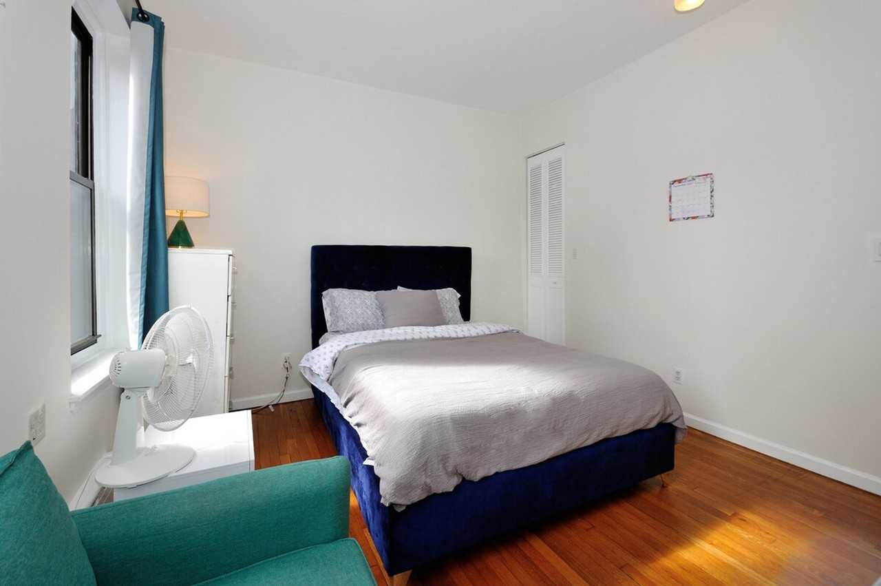 1503 1st Ave #1323908P - Photo 5 of 24