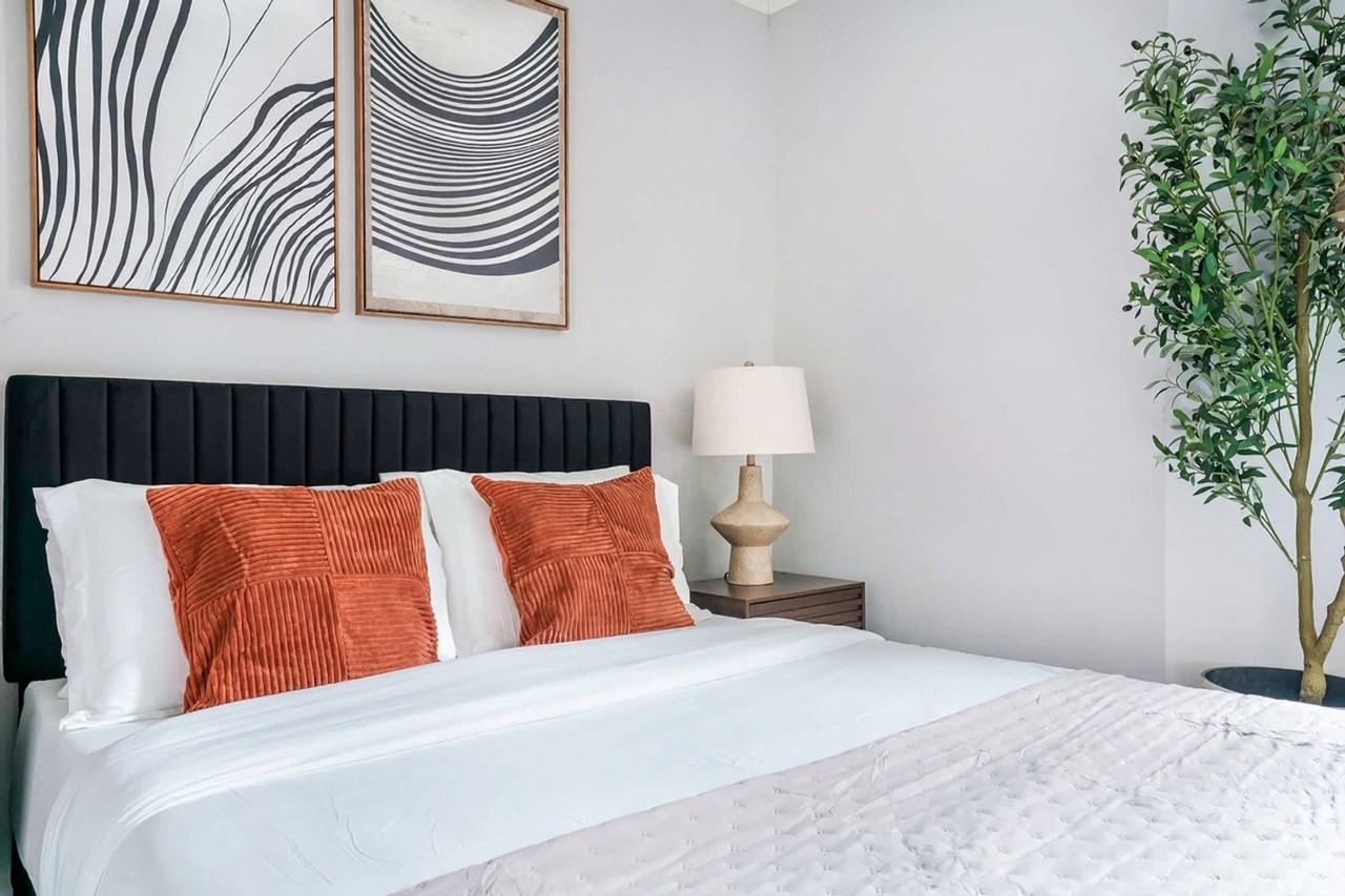 234 Mott Street - Photo 5 of 22