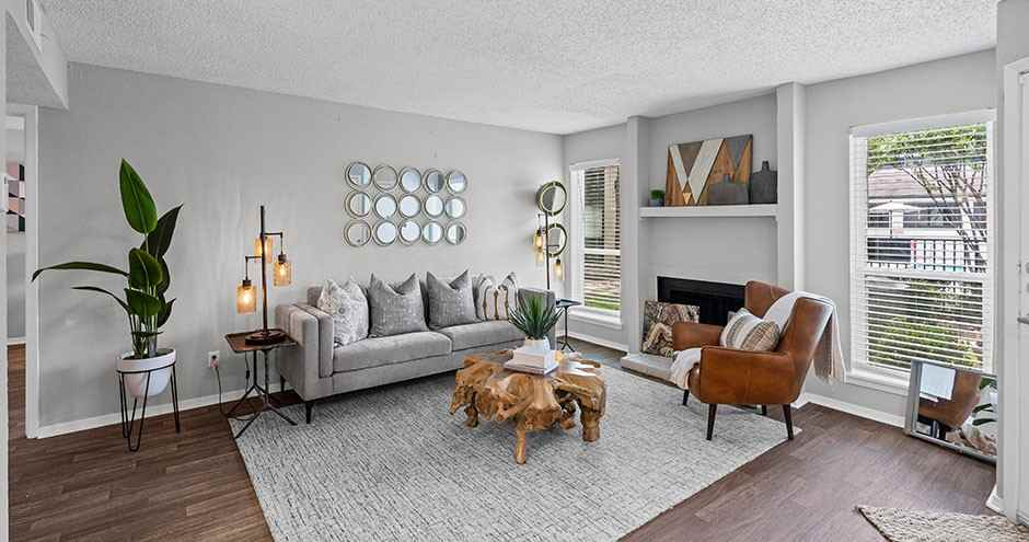 The Oakley - Photo 2 of 22