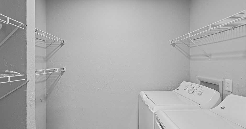 The Oakley - Photo 7 of 22