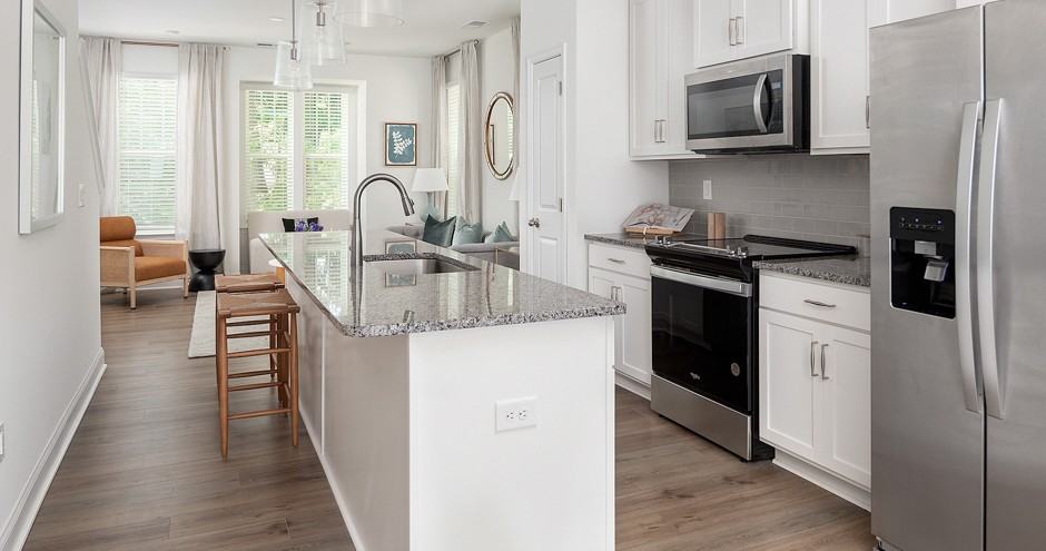 Townes at Five Points - Photo 5 of 36