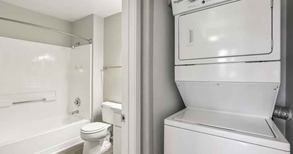 Sedona at Lone Mountain Apartments - Photo 6 of 38