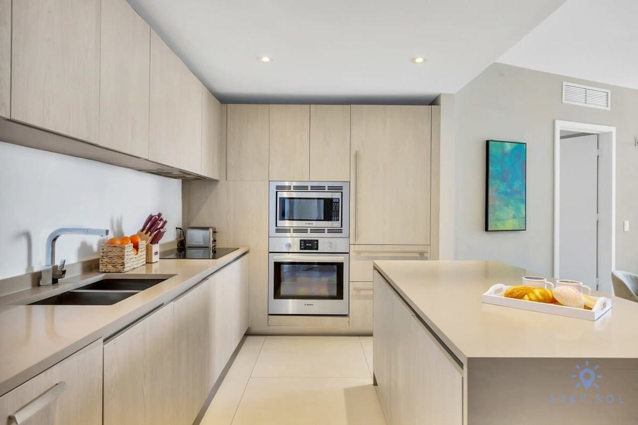 4111 S Ocean Dr #1227331P - Photo 7 of 16