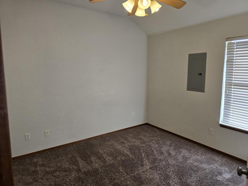 900 SW 37th Moore ok - Photo 3 of 15