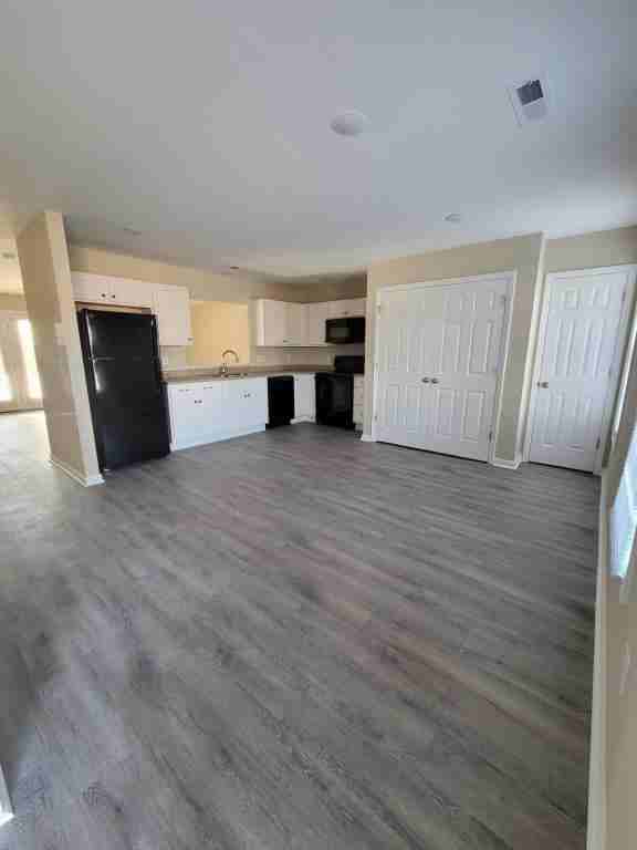 3952B Sedona Dr - Photo 3 of 12