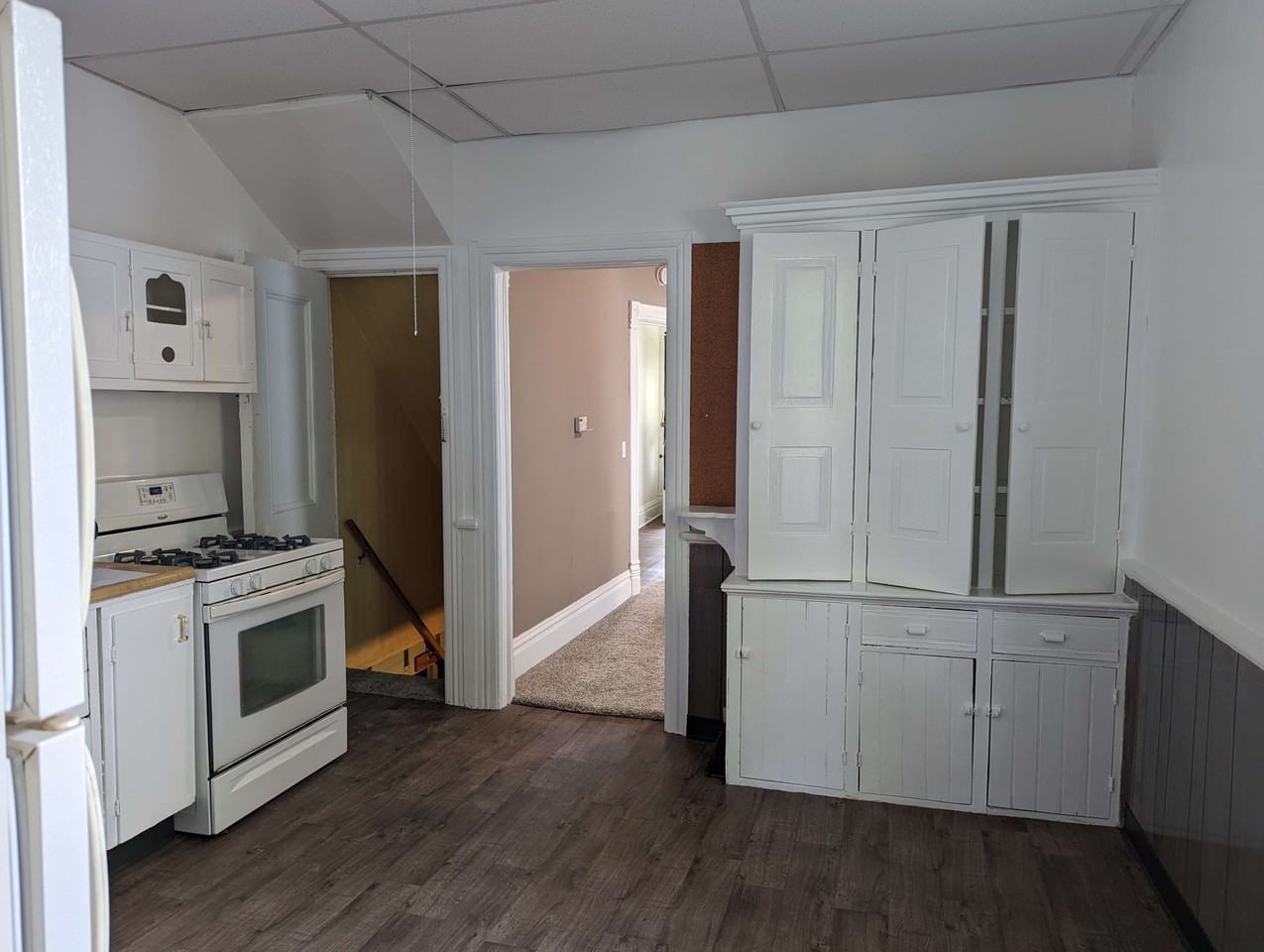 527 Hopson St Ne #527 - Photo 3 of 16