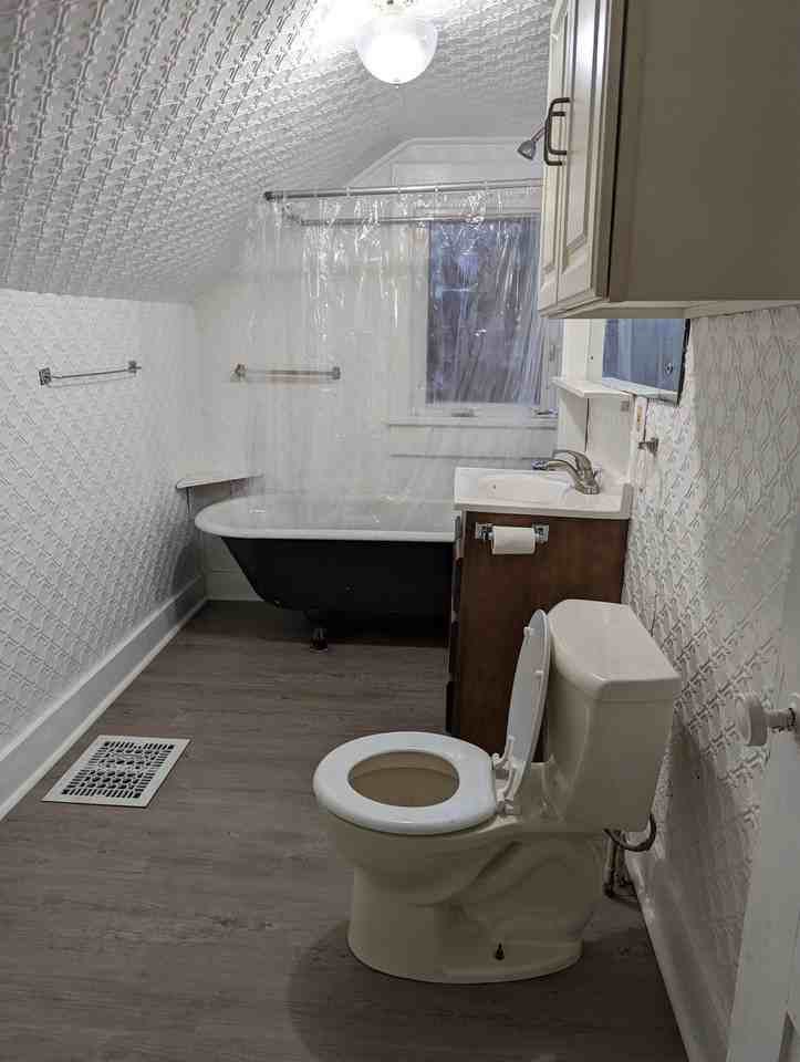 527 Hopson St Ne #527 - Photo 7 of 16