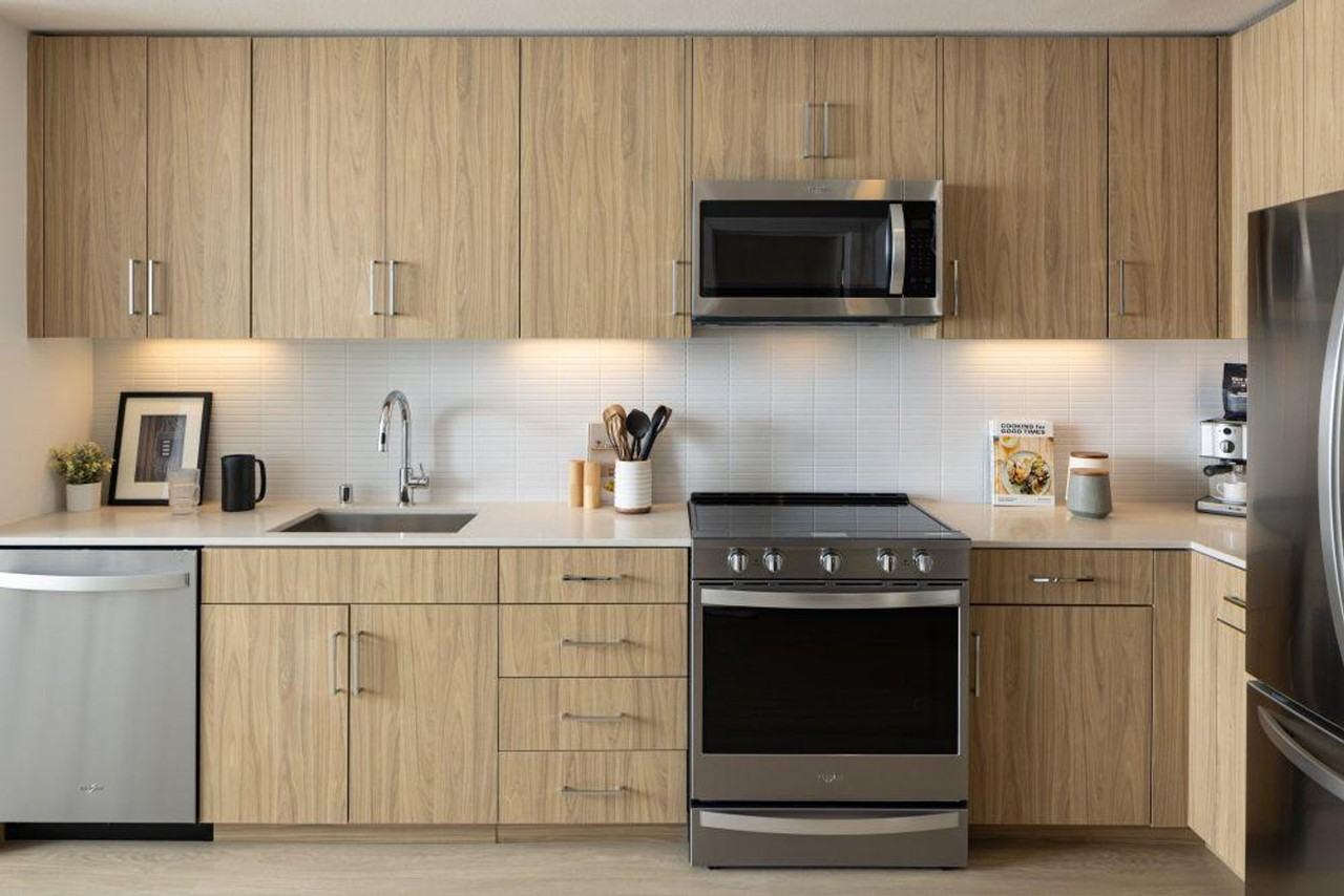 1001 N Shoreline Blvd #1309227P - Photo 7 of 15