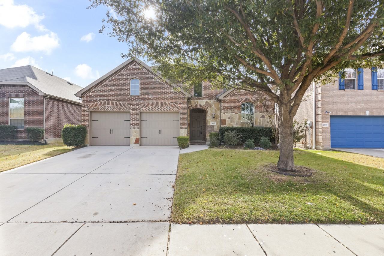 2698 Lake Ridge Dr - Photo 2 of 33