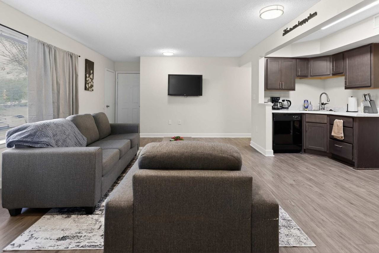 800 Alexander Rd #1372307P - Photo 7 of 46
